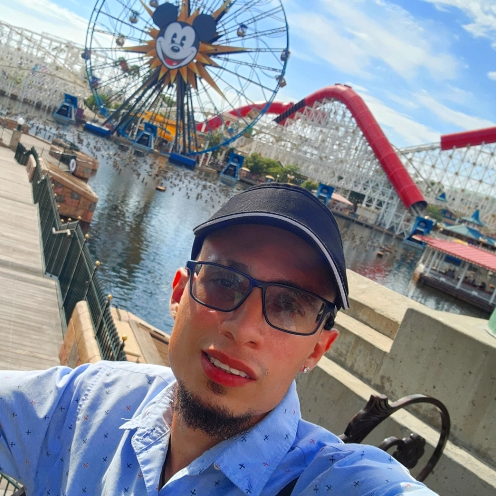 Meet your Posher, Alexander